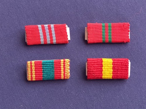 Vietnam war medal - 4,