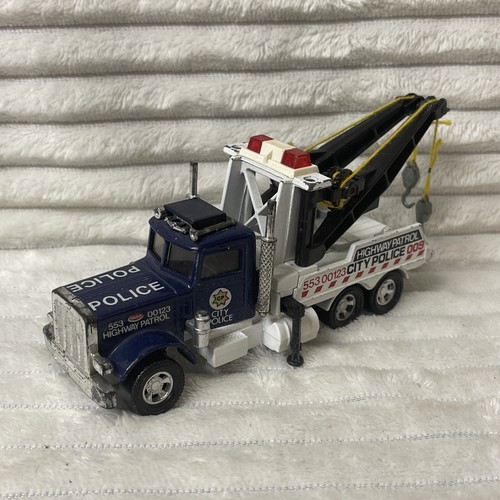 Matchbox superkings 212 city - matchbox,