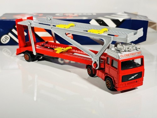 Corgi juniors blue - box, volvo
