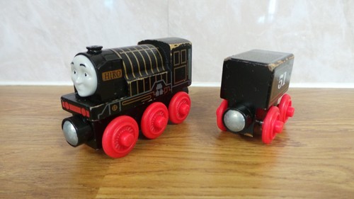 Hiro magnetic wooden - magnetic,