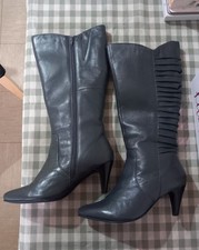 Legroom Ladies Leather Boots