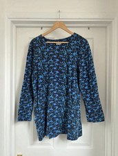 Beautiful Women’s Mudd &