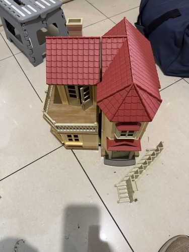 Sylvanian families fully - sylvanian,