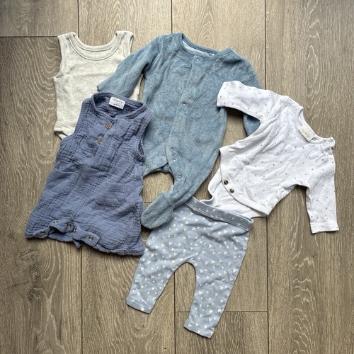 Newborn baby clothing bundle - baby,