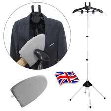 Garment Hanger for Steaming