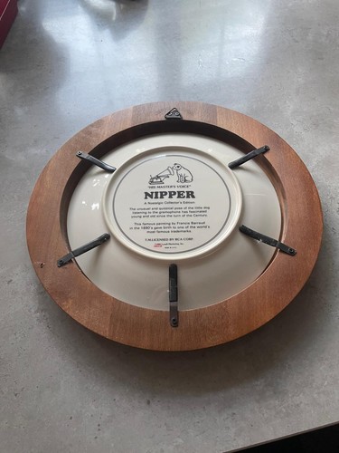 Lynell hmv nipper - lynell,