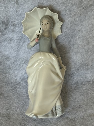 Porcegama spain figurine lady - porcegama,