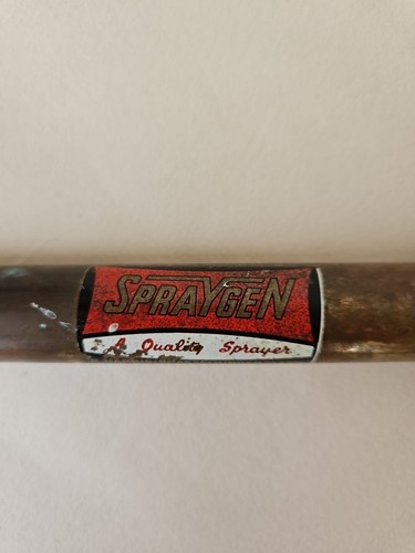 Antique brass spraygen - spraygen, garden