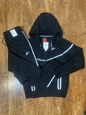 Black Nike Reflective Tech