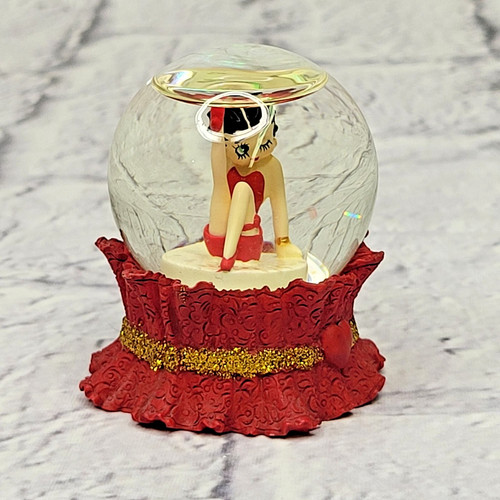 Vintage betty boop - betty, globe