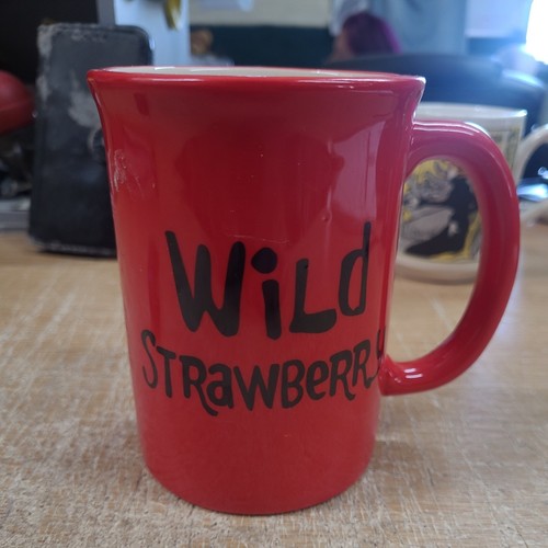 Large wild strawberry - large,