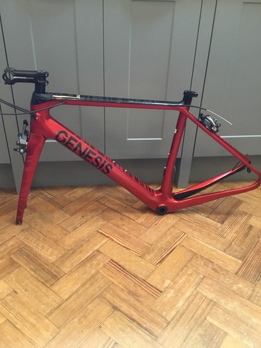 Genesis zero road - road, carbon