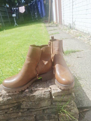 Women tan brown boots 5 - tan,