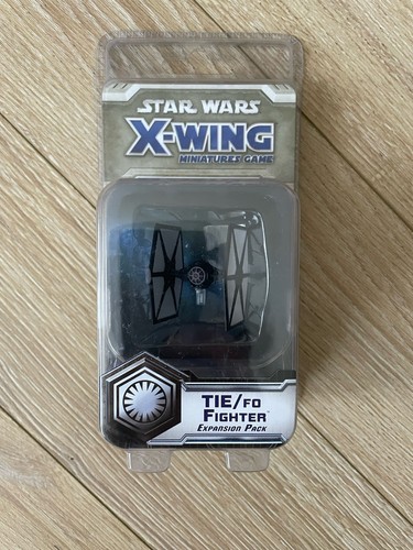 Disney star wars wing - star, x-wing