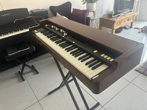 Korg cx3 organ - digital, keys
