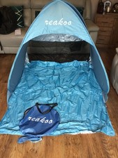 Reakoo Beach Pop Up Tent. Fits 2 Adults. 98% UV Protection Coating. Blue.
