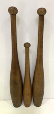 3 X VINTAGE WOODEN JUGGLING PINS CIRCUS CLUBS DISPLAY 2 X 51cm & 1 X38cm BJ70