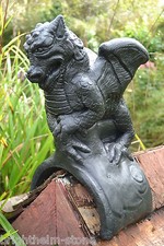 Black dragon roof finial half