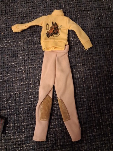Vintage sindy horse riding - horse, top