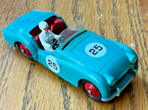 Dinky toys triumph - dinky, tr2