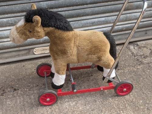 Merrythought push along ride - ,
