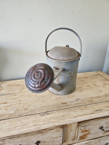 Vintage galvanised water can - water,