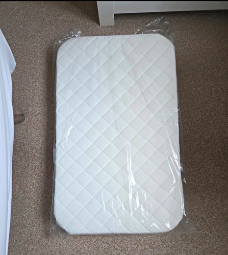White quilted nursery - white, cot/crib