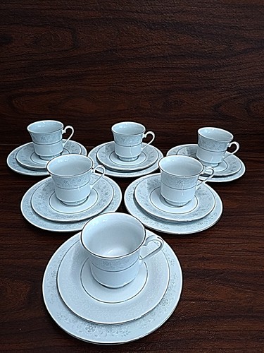 Vintage crown ming fine bone - crown,