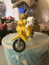 Vintage Sindy Scooter / Moped - Yellow - 1970s?