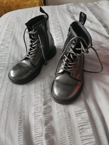 Doc martin size - martin, grey