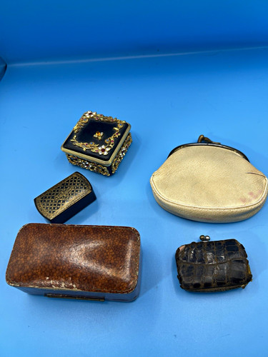 Mixed vintage boxes and - , small