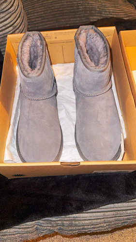 Ugg essential mini grey suede - essential,
