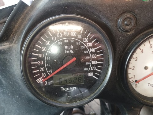 Triumph sprint st955 2002 - st955,