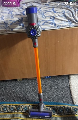 Dyson bagless stick baby - dyson,
