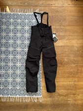BNWT Arc'teryx LEAF Goretex