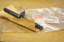 1982-94 NOS YAMAHA XT600 550 TT600 SRX600 SHIFT SHAFT 43F-18102-02-00 MX EVO ERK