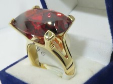 Ladies gold ring garnet - , red