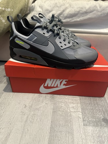Bnwb authentic nike air - authentic,