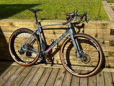 WHYTE Gisburn V5 Gravel Bike -