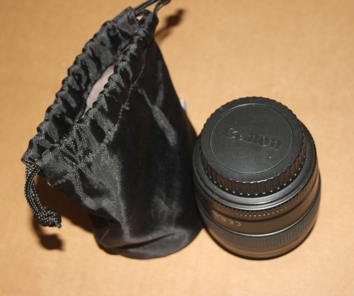 Canon 1 8 - f/1.8, lens