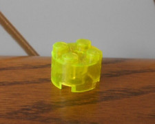 TRANS NEON YELLOW 2x2 round