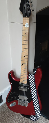 Left handed electric guitar - electric,