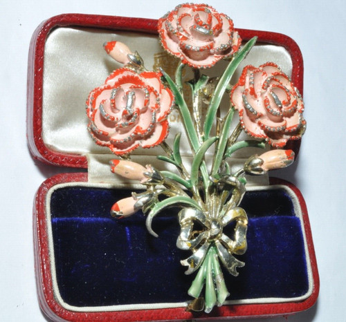Gorgeous vintage signed - gorgeous,
