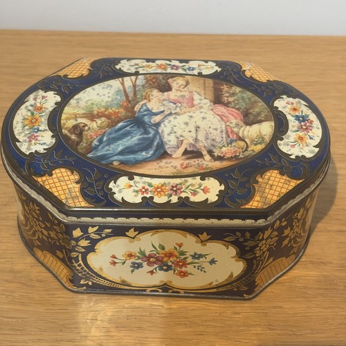 Decorative vintage fillerys - decorative,