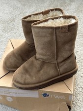 EMU Australia Stinger Lo Brown