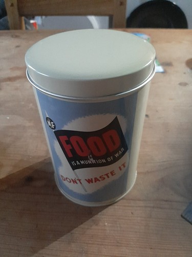 Storage tin with reproduction - tin,