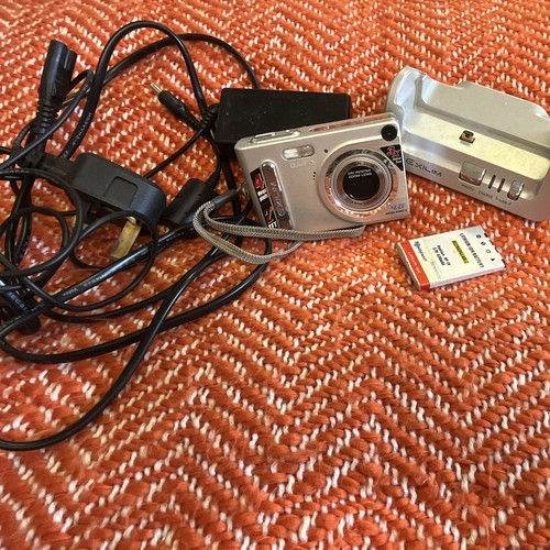 Casio exilim compact - compact, digital