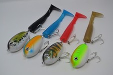 Fishing chunk - j, lure