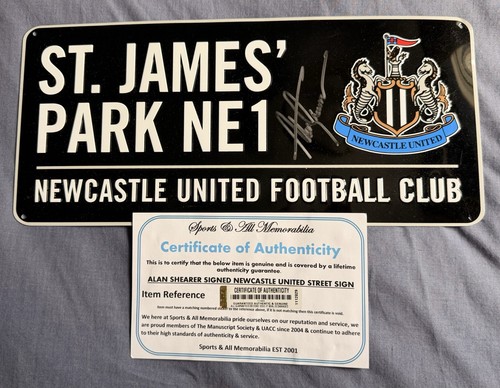 Official alan shearer signed - alan,