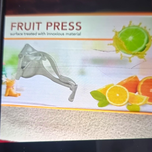 Manual metal fruit - press, hand